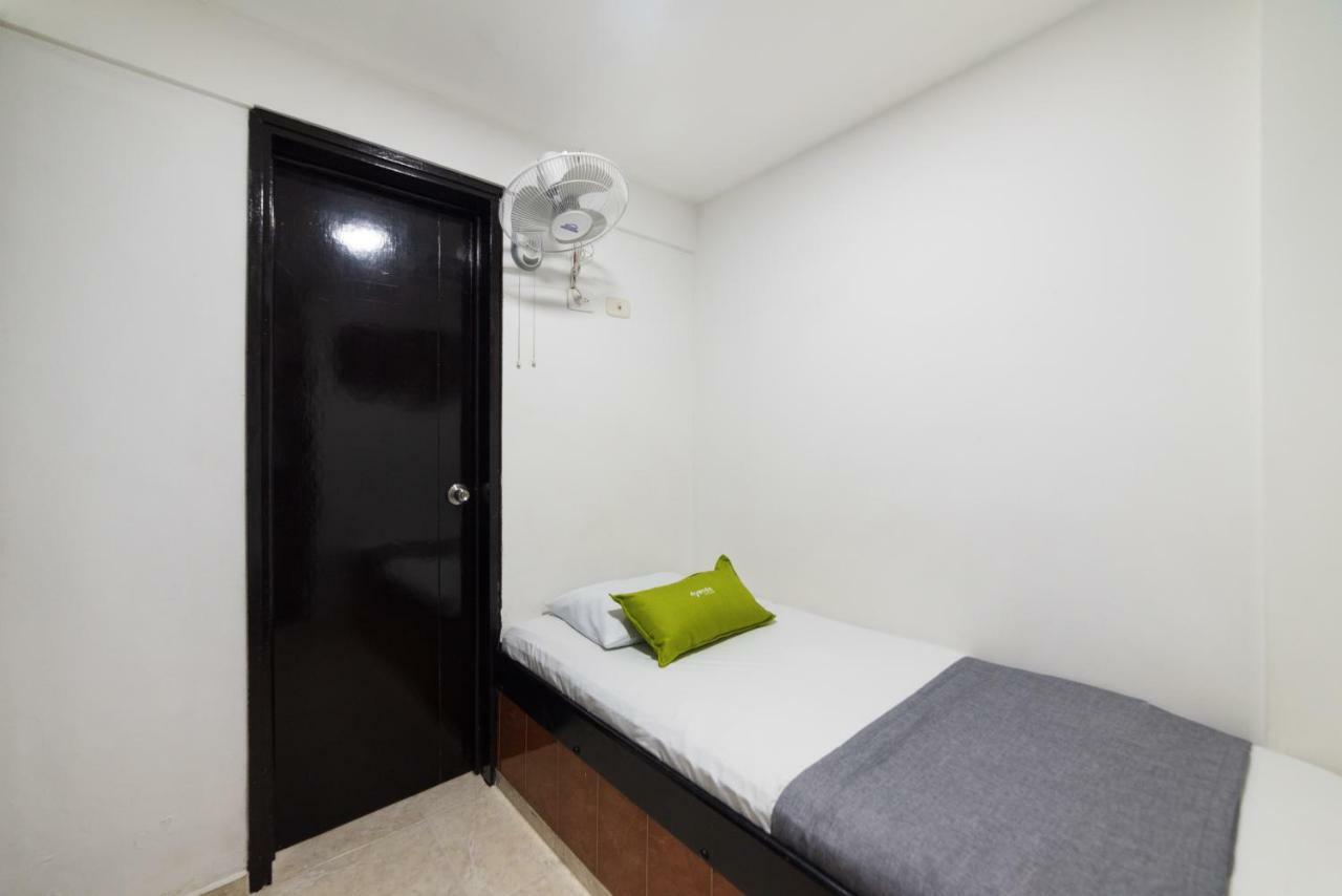 Ayenda 1122 Victoria Hotel Pereira Eksteriør billede